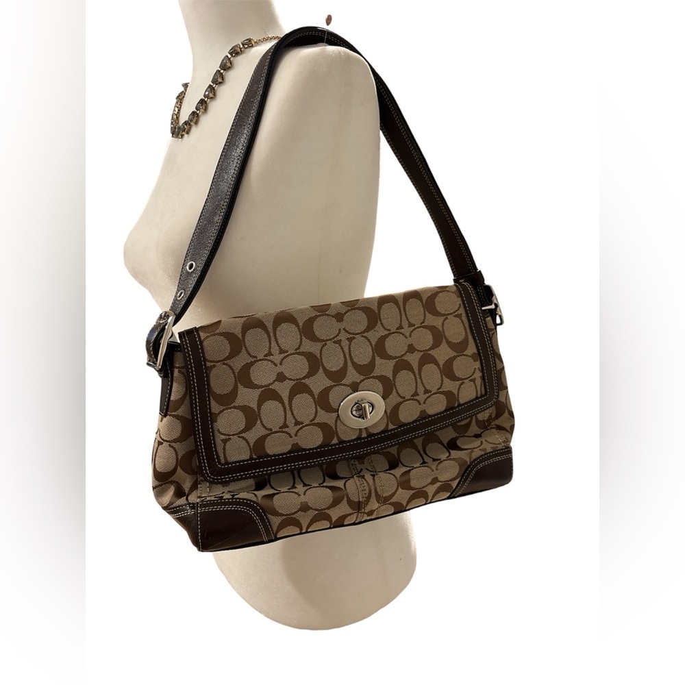 Coach Hampton turnlock Signature Canvas Flap Shoulder Bag Y2K - Picture 15 of 16